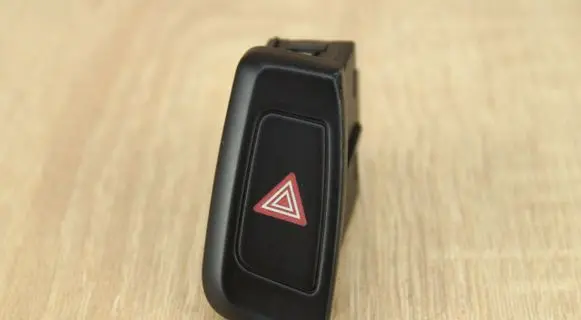 Audi A5 Sportback 8TA Hazard light switch 8K1941509B