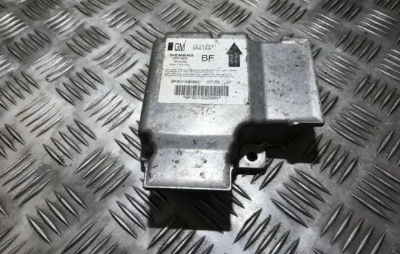 Opel Signum Airbag control unit/module 13102021 5wk43262