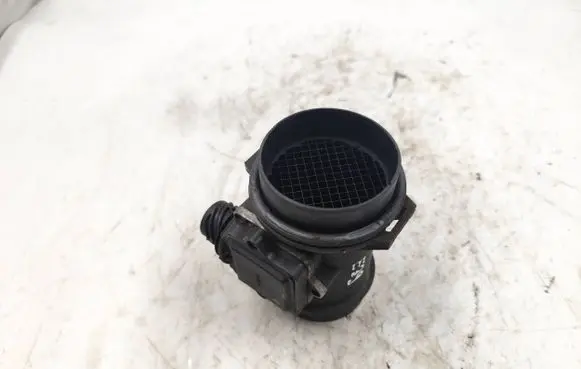 BMW 5 E39 Mass air flow meter 1730033 14636295 5WK9007