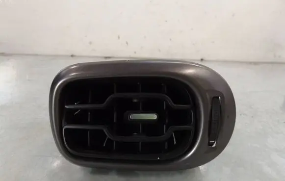 Citroen C3 Picasso Dashboard side air vent grill/cover trim