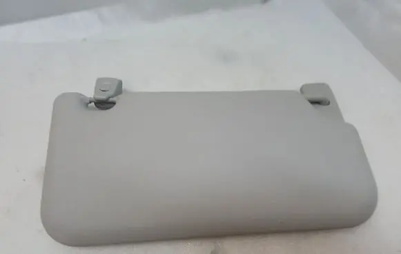 Sun visor