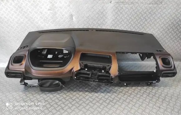 Peugeot Rifter Dashboard 
