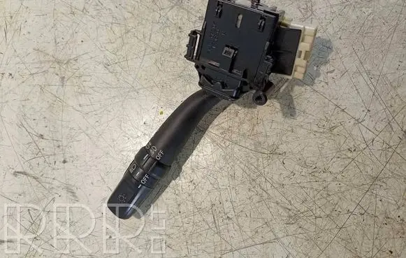 Toyota Avensis T250 Light switch 8414005110