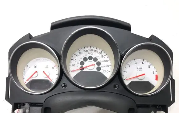 Dodge Caliber Speedometer (instrument cluster)
