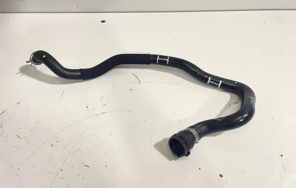 BMW X6 G06 Engine coolant pipe/hose 6992935