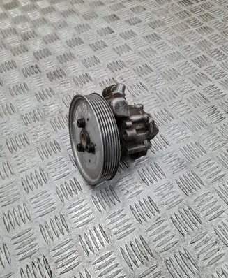 Audi A6 S6 C5 4B Power steering pump