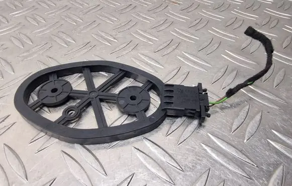 Interior comfort aerial antenna