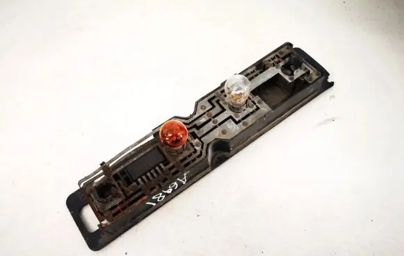Mercedes-Benz Sprinter W901 W902 W903 W904 Tail light bulb cover holder