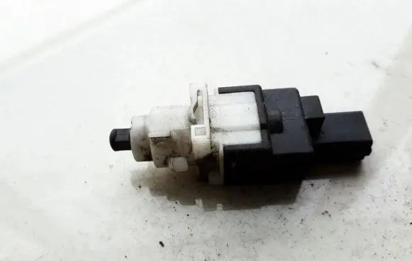 Brake pedal sensor switch