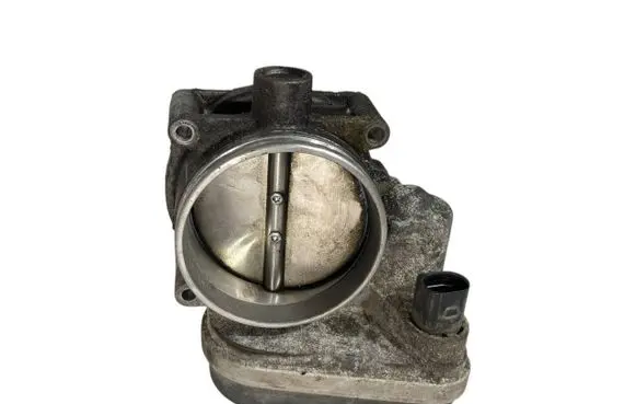 BMW X5 E53 Throttle valve 7506627 13547506627
