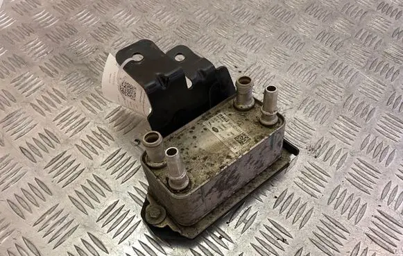 Jaguar XE Transmission/gearbox oil cooler X6003001