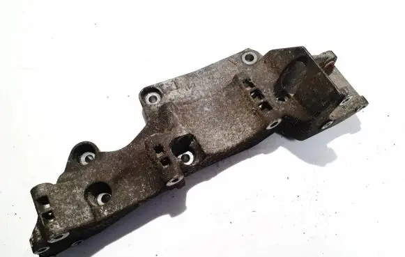 Volkswagen Caddy Engine mounting bracket 06a903143p