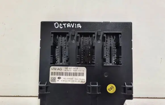 Skoda Octavia Mk3 (5E) Comfort/convenience module 1K0937087P