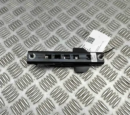 Volvo XC60 Seat belt height adjuster 32341210
