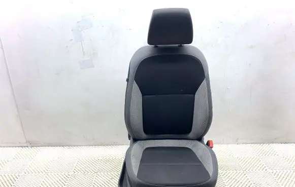 Skoda Fabia Mk3 (NJ) Front passenger seat 