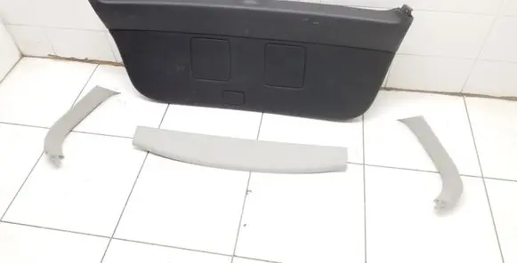 Toyota Avensis T250 Tailgate/boot cover trim set 6479005030 6793805020 6793705020