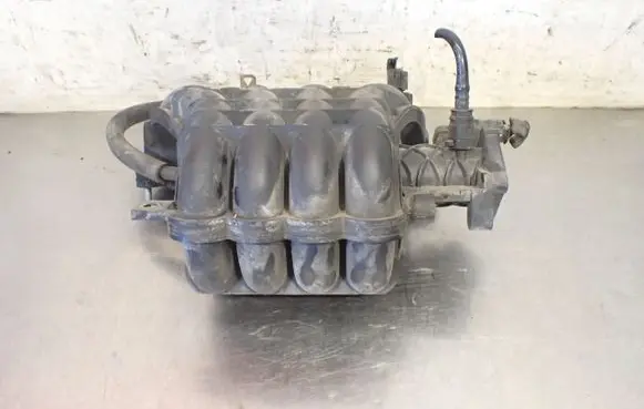 Mitsubishi Colt Intake manifold MN143823