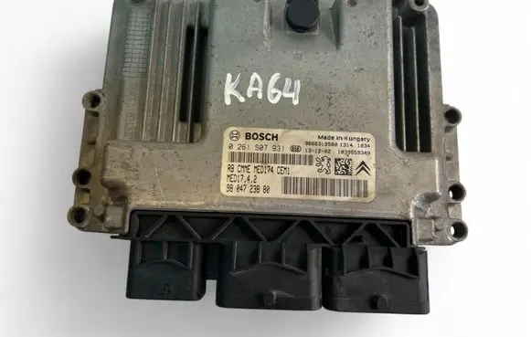 Peugeot 308 Engine control unit/module ECU 9804723880 0261S07931