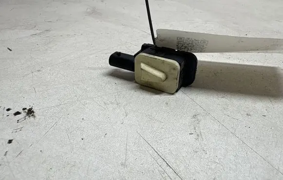BMW 4 F32 F33 Airbag deployment crash/impact sensor 9217711