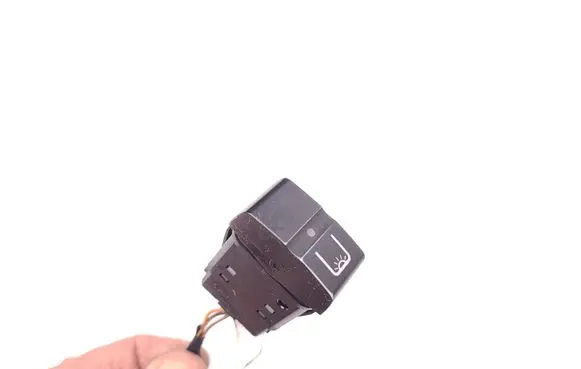 Mercedes-Benz Sprinter W906 Interior lighting switch 32089403 0085458607