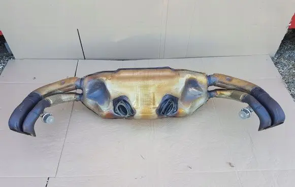 Audi R8 4S Muffler ending 