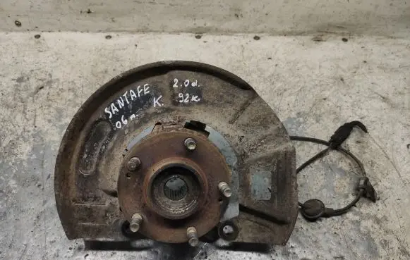 Hyundai Santa Fe Front wheel hub