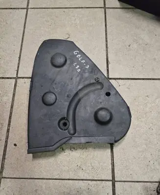 Volkswagen Golf III Timing belt guard (cover) 028109123C 2900200839
