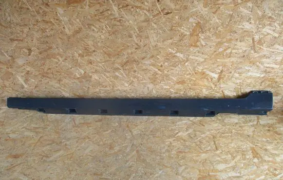 Volkswagen PASSAT B8 Sill 3G0853857