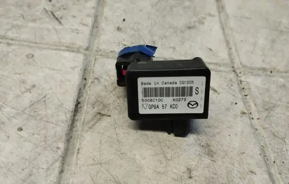 Mazda 6 Airbag deployment crash/impact sensor GP9A57KC0 6008C1DC