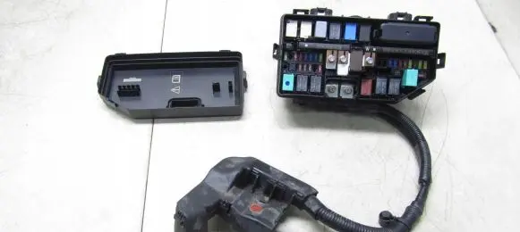 Honda CR-V Fuse box set