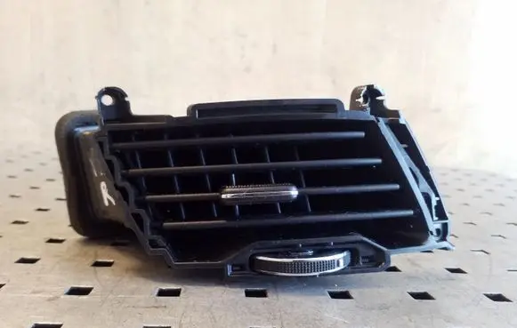 KIA Sportage Dash center air vent grill 974203W000