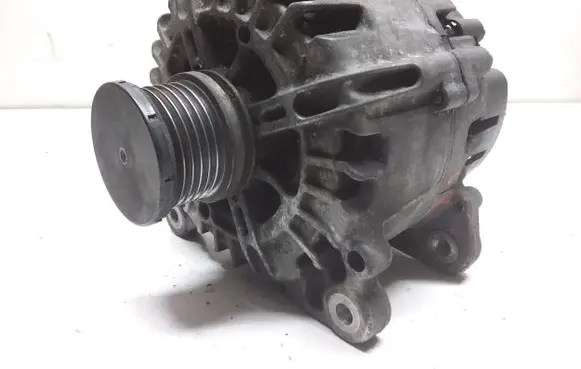 Audi A4 S4 B8 8K Generator/alternator 03G903016G