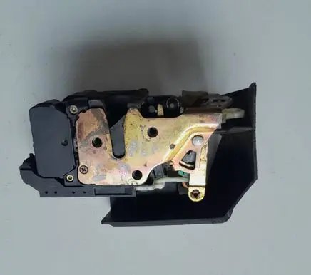 Alfa Romeo 156 Front door lock 1922000