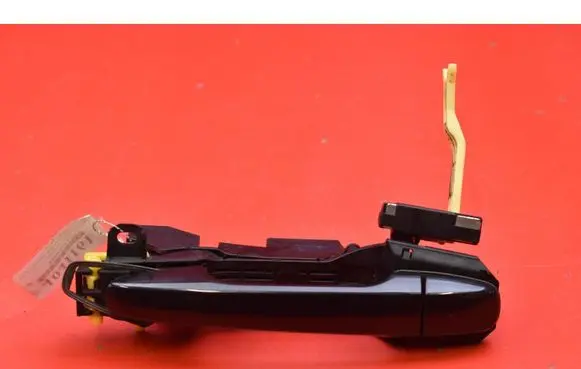 Toyota Avensis Verso Rear door exterior handle 
