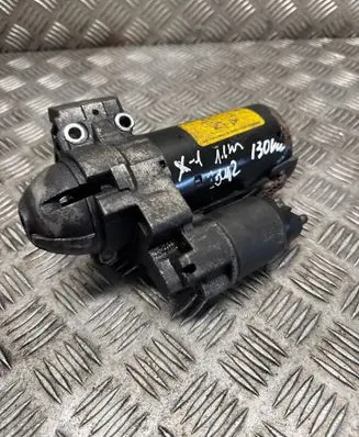 BMW X1 E84 Starter motor 8506657
