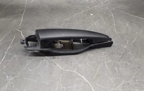 BMW 3 E46 Rear door interior handle 8226122