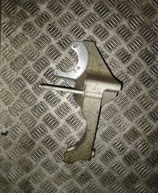Opel Insignia A Generator/alternator bracket 12628024