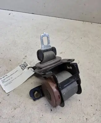 KIA Sorento Middle seatbelt (rear) C2122