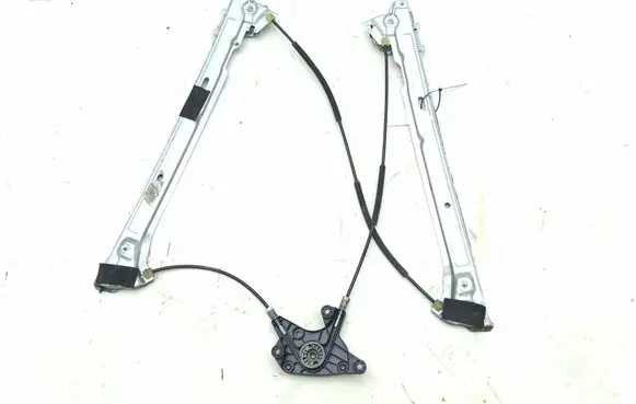 Mercedes-Benz Vito Viano W639 Front door electric window regulator A6397200546