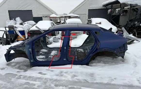 KIA EV6 Pillar (middle) 