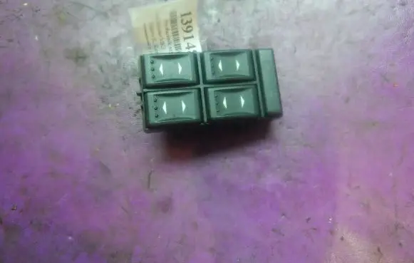 Ford Mondeo Mk III Quarter vent window switch 3S7T-14A132BA