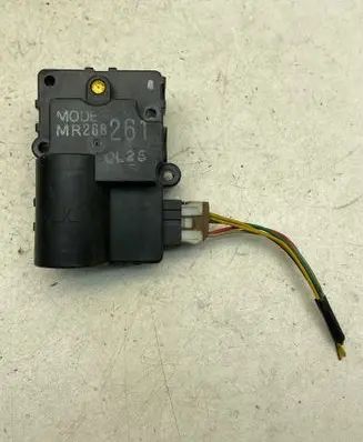 Volvo S40, V40 Air flap motor/actuator MR268261 0L25