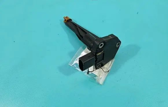 Mercedes-Benz CLA C118 X118 Oil level sensor A0919057101 IMPRK1529917
