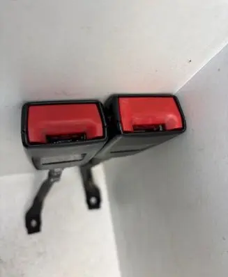 Audi A3 S3 8P Front seatbelt buckle 8P0857755B 05052004 8P0857756C