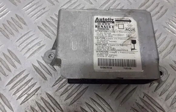 Renault Megane II Airbag control unit/module 8200682384