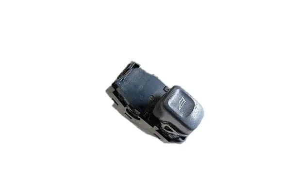 Volvo XC70 Electric window control switch 9472275