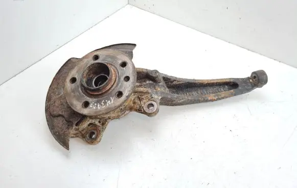 Volkswagen Amarok Front wheel hub