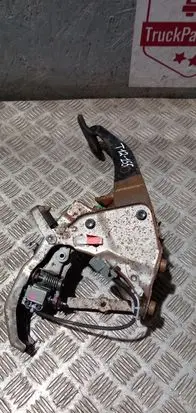 Toyota RAV 4 (XA30) Brake pedal 4711042180 T12155
