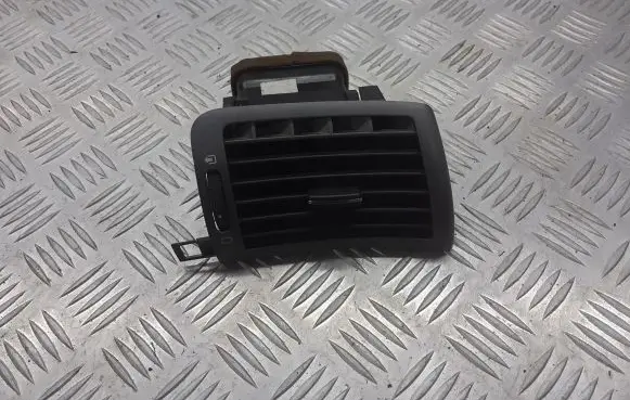 Peugeot 407 Dashboard side air vent grill/cover trim 9644589377