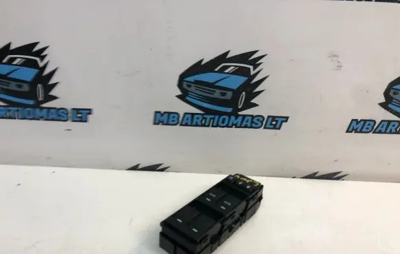 Chrysler 300 - 300C Electric window control switch 04602781AA